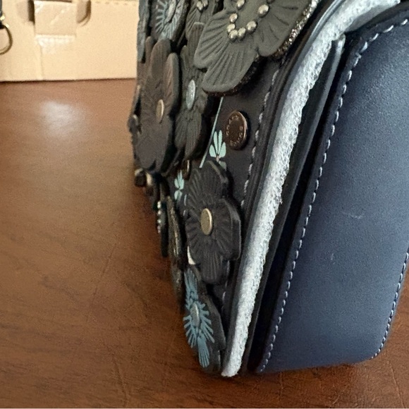 Rare Coach Dinky  Midnight Navy with Leather Flowers - Picture 4 of 11